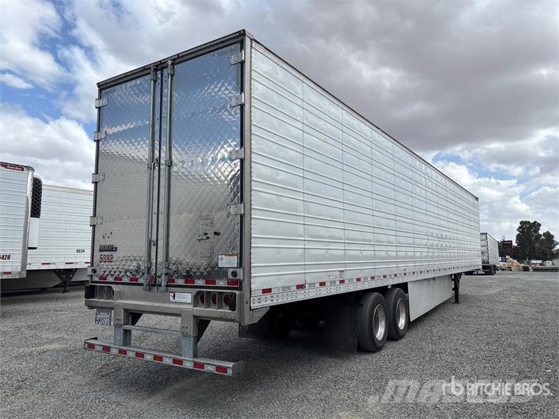Great Dane ESS-1114-31053 53 ft x 102 in T/A Refrigerated Tra Semirimorchi a temperatura controllata