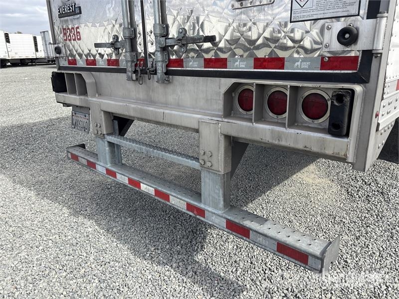 Great Dane ESS-1114-31053 53 ft x 102 in T/A Refrigerated Tra Semirimorchi a temperatura controllata