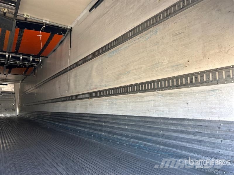 Great Dane ESS-1119-12053 53 ft T/A Multi -Temp Refrigerated Hladilne polprikolice