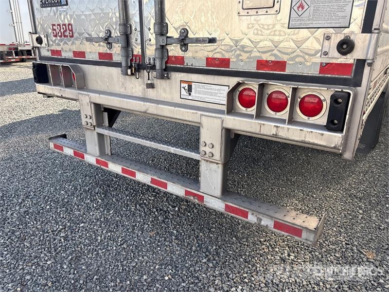 Great Dane Everest Frysetrailer Semi