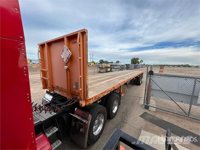 Great Dane FSP-0024-00099 36 ft T/A Flatbed Trailer Madelhaagised