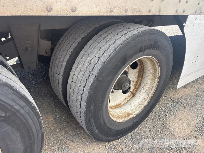 Great Dane PSE-1313-22053 53 ft x 96 in T/A Van Trailer Van Body Trailers