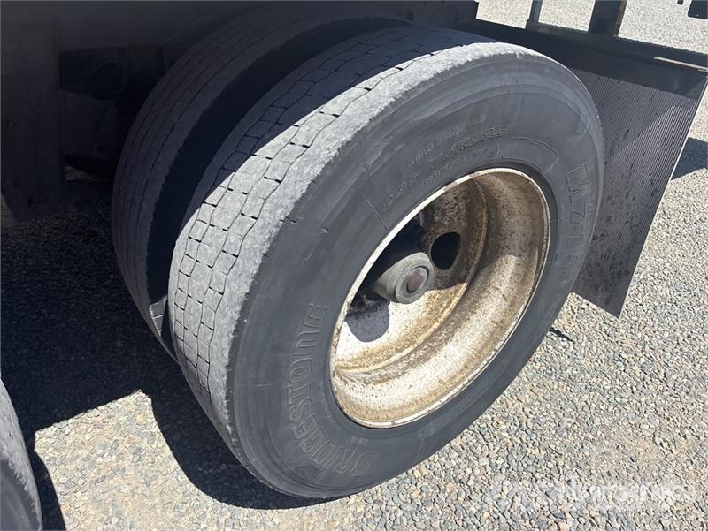 Great Dane PSE-1313-22053 53 ft x 96 in T/A Van Trailer Van Body Trailers