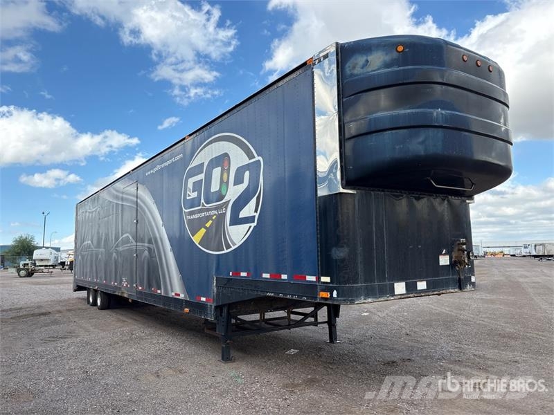 Great Dane T/A 6 Car Enclosed Car Carrier Trailer Напівпричепи колесного транспортного засобу
