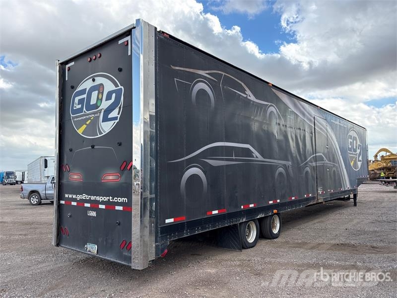 Great Dane T/A 6 Car Enclosed Car Carrier Trailer Напівпричепи колесного транспортного засобу