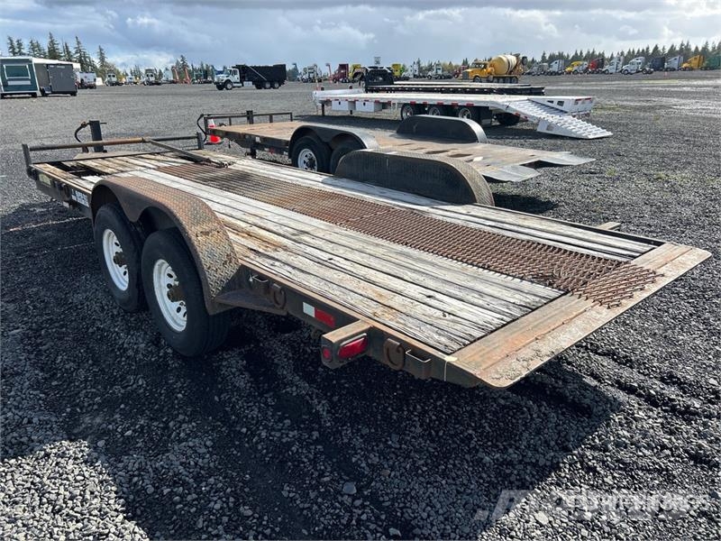 Great Northern 20 ft T/A Tilt Deck Trailer Низькорамні причепи