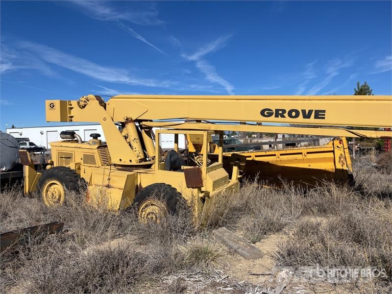Grove RT58 Neapdoroto reljefo kranai