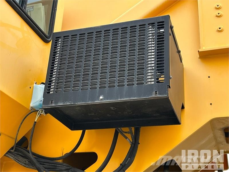 Grove RT700E R/T 크레인