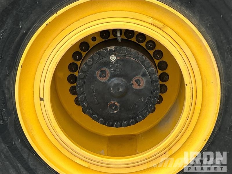 Grove RT700E R/T 크레인