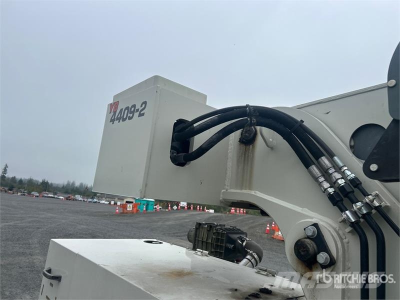 Grove YB4409-2 18000 lb 4x4 Carry Deck Crane Egyéb daruk