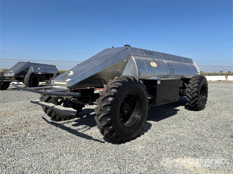 GUSS 600 gal 22 ft x 8 ft 4x4 Hydraulic Autonomous Lauksaimniecība- Citi