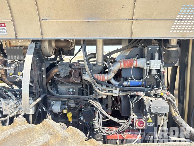 GUSS 600 gal 22 ft x 8 ft 4x4 Hydraulic Autonomous Lauksaimniecība- Citi
