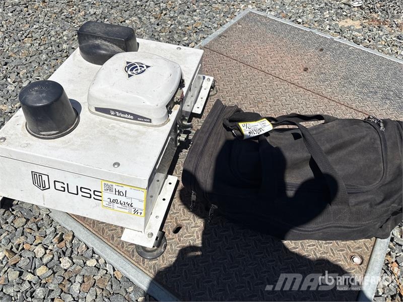 GUSS 600 gal 22 ft x 8 ft 4x4 Hydraulic Autonomous Lauksaimniecība- Citi