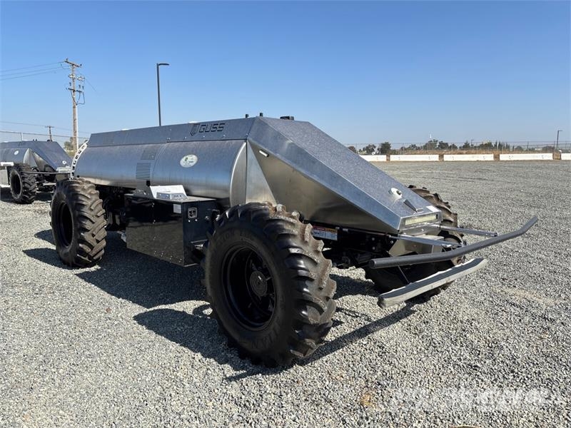 GUSS 600 gal 22 ft x 8 ft 4x4 Hydraulic Autonomous Lauksaimniecība- Citi