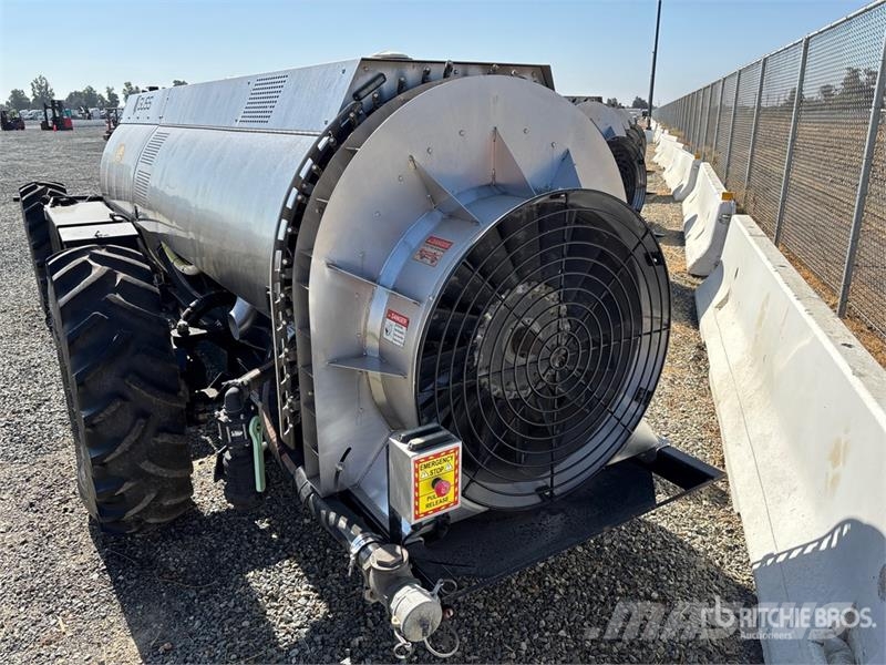 GUSS 600 gal 22 ft x 8 ft 4x4 Hydraulic Autonomous Lauksaimniecība- Citi