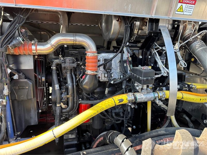 GUSS 600 gal 22 ft x 8 ft 4x4 Hydraulic Autonomous Lauksaimniecība- Citi