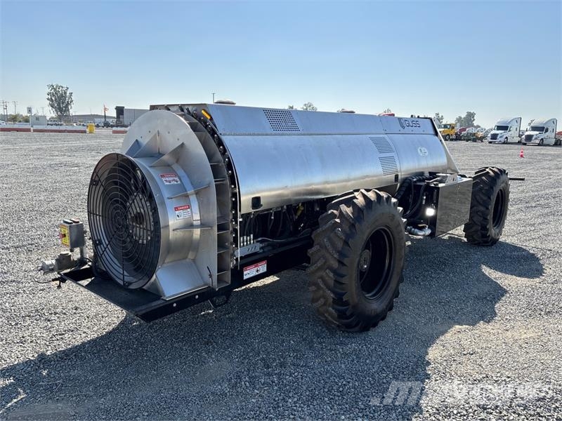 GUSS 600 gal 22 ft x 8 ft 4x4 Hydraulic Autonomous Lauksaimniecība- Citi