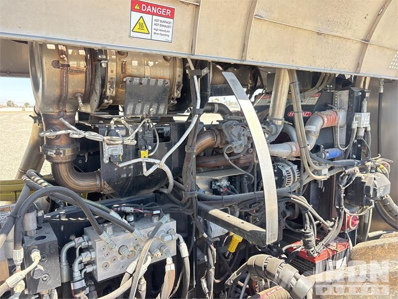GUSS 600 gal 22 ft x 8 ft 4x4 Hydraulic Autonomous Lauksaimniecība- Citi