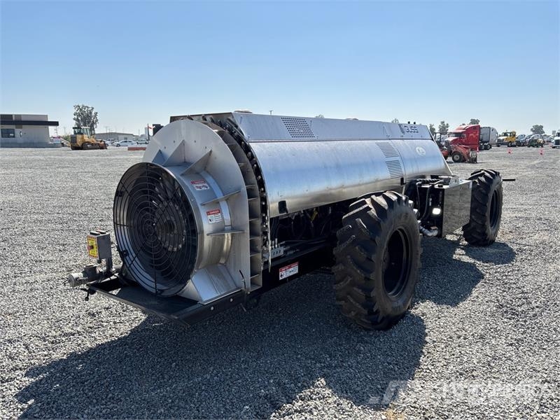 GUSS 600 gal 22 ft x 8 ft 4x4 Hydraulic Autonomous Lauksaimniecība- Citi