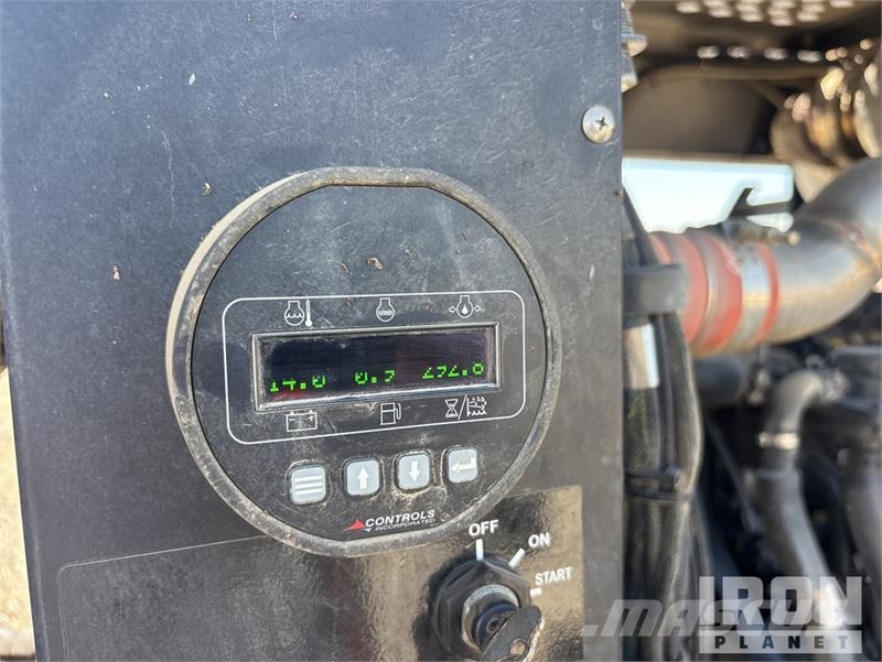GUSS 600 gal 22 ft x 8 ft 4x4 Hydraulic Autonomous Lauksaimniecība- Citi