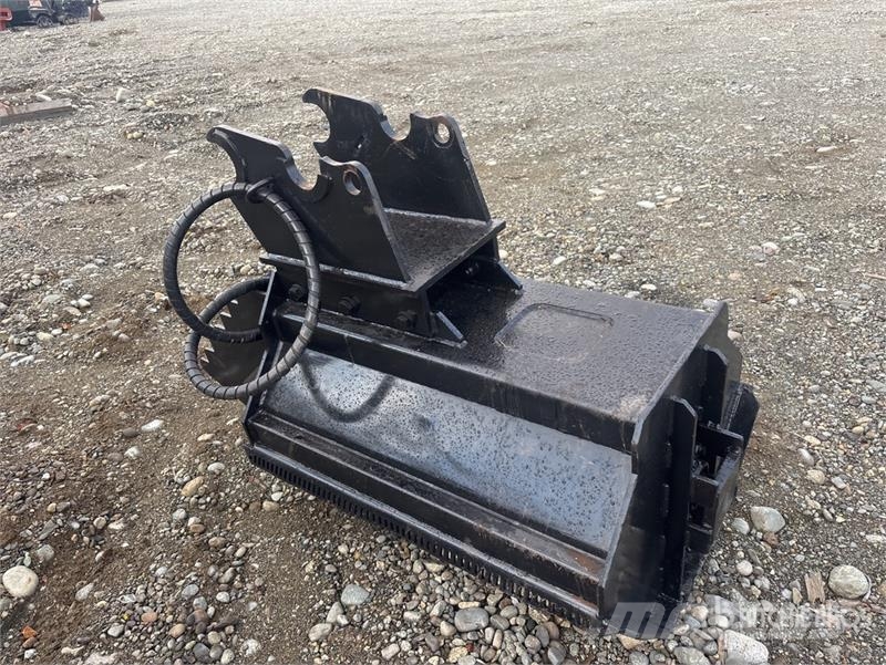 Gyro-Trac 72 in Mulcher Attachment Forstmulcher