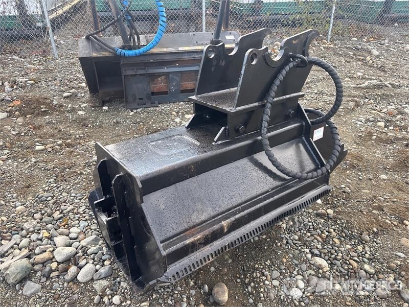 Gyro-Trac 72 in Mulcher Attachment Forstmulcher