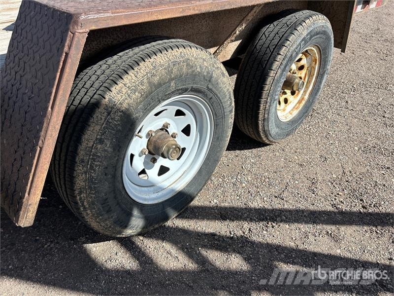 H & H & 20 ft T/A Flatbed Trailer Valníky