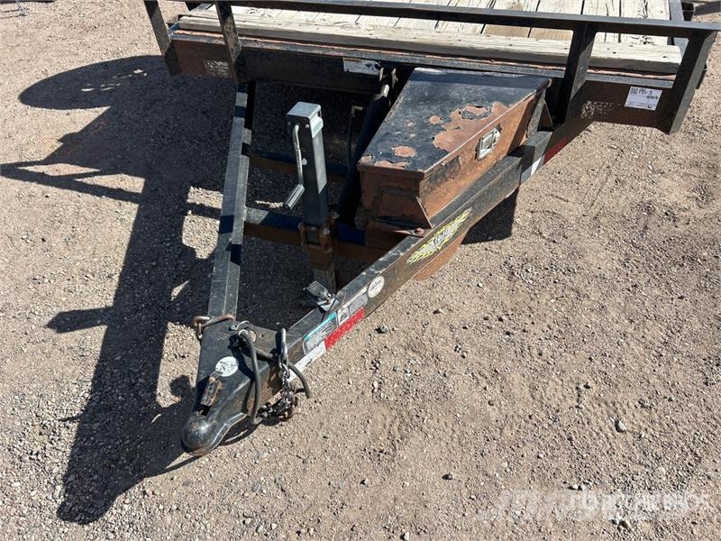 H & H & 20 ft T/A Flatbed Trailer Valníky