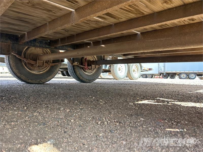 H & H & 20 ft T/A Flatbed Trailer Valníky