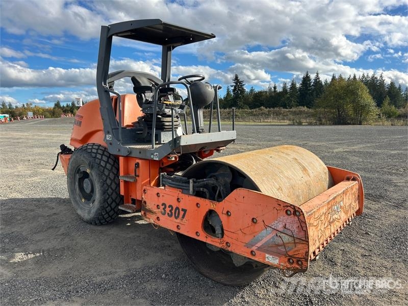 Hamm 3307 Smooth Drum Compactor Valjci sa jednim bubnjem
