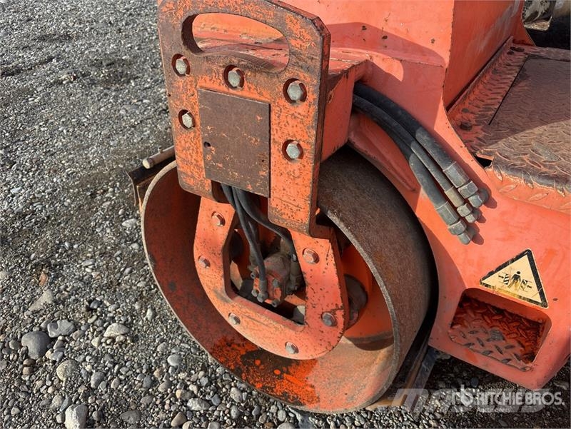 Hamm HD12 Double Drum Roller مداحل ثنائية الاسطوانة