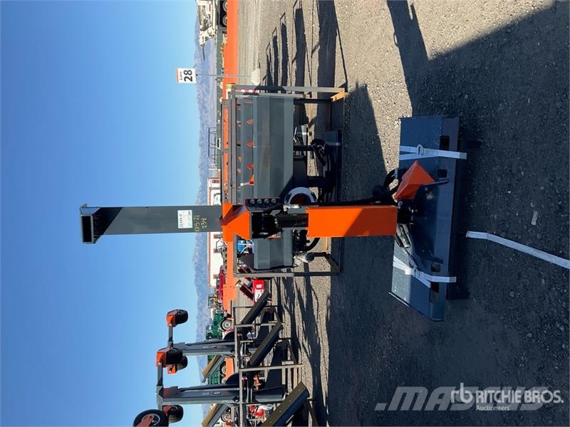Handy HLS35 30 in Skid Steer Log Splitter (Unused) قطاعات وقسامات خشب
