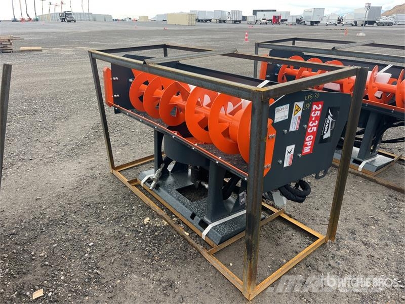 Handy HNSB72 72 in Skid Steer Snowblower (Unused) Sneeuwblazers