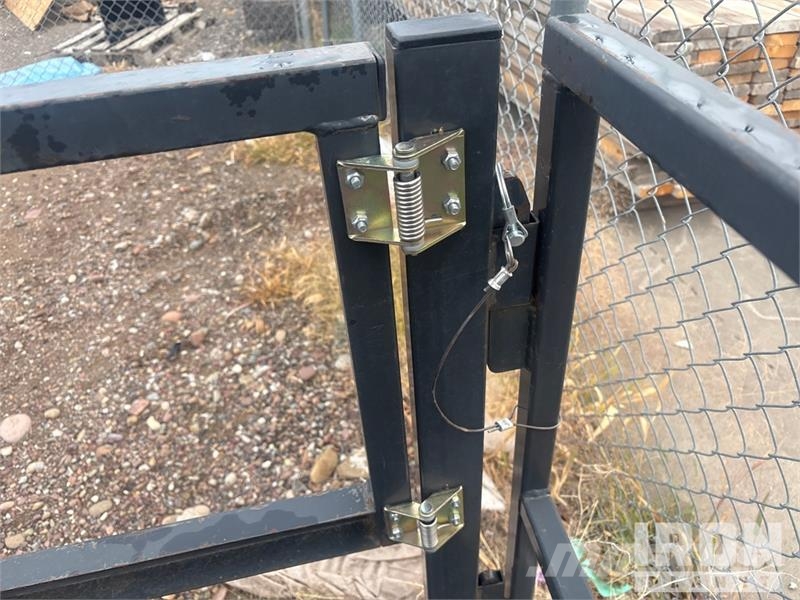 Haugen MWP4X116 114.5 in 1000 lb Personnel Basket 垂直昇降型リフト