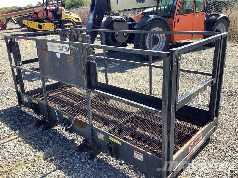 Haugen MWP4X116 114 in Personnel Basket Vertikalna dvigala