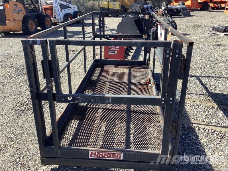 Haugen MWP4X116 114 in Personnel Basket Vertikalna dvigala
