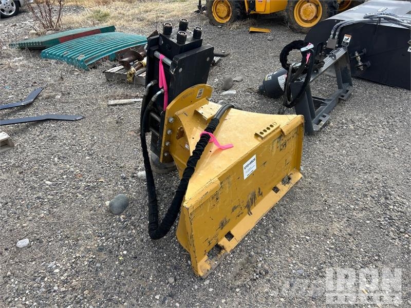 Haugen PD-1850 Haugen PD1850 Dakota Driver Skid Steer Pos Fencing equipment
