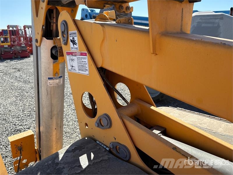 Haulotte 4527A Towable Lift (Inoperable) Pótkocsira szerelt emelők és állványok
