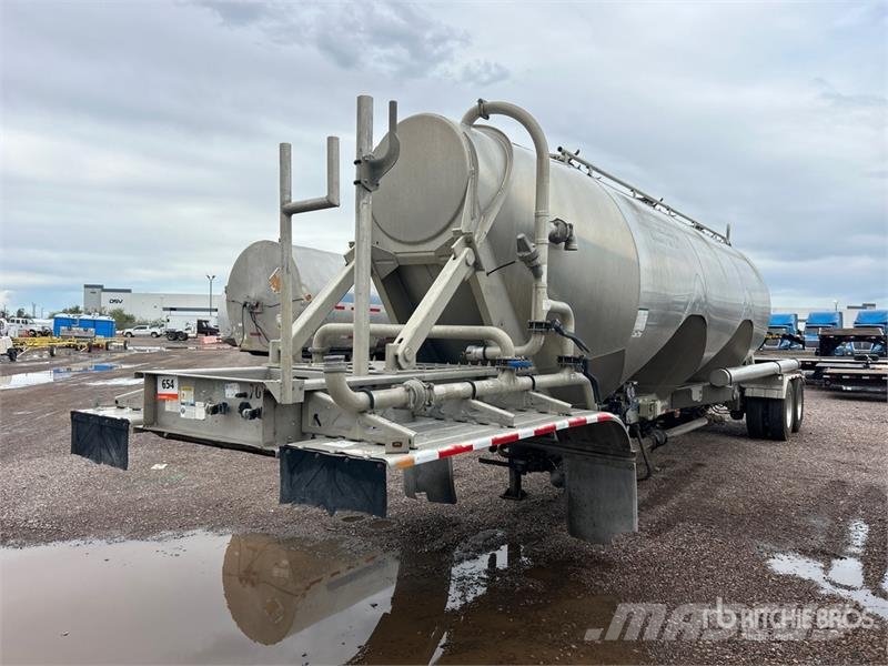 Heil 1040 cft T/A Pneumatic Bulk Trailer Citas piekabes