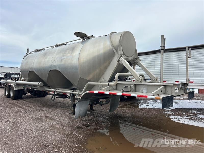 Heil 1040 cft T/A Pneumatic Bulk Trailer Citas piekabes