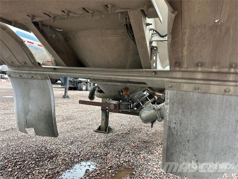 Heil 1040 cft T/A Pneumatic Bulk Trailer Citas piekabes