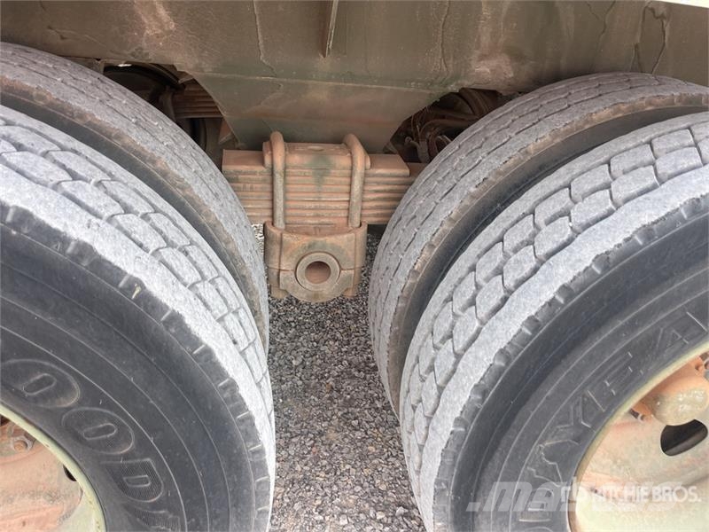 Heil MK970 5000 gal T/A Tanker Trailer Tanker trailers