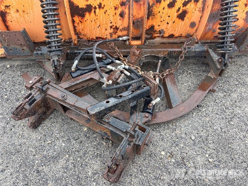 Henderson 11 ft Snow Plow Lame pentru dezapezire si pluguri