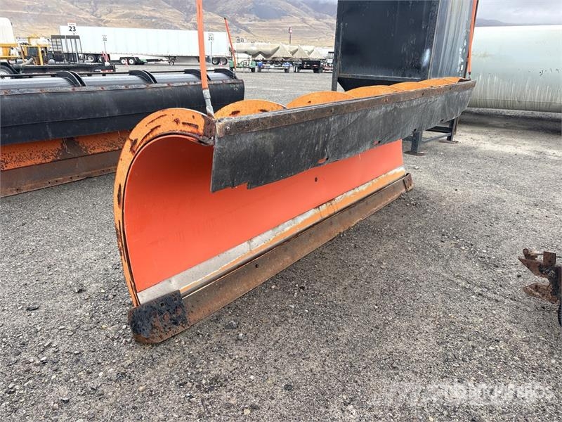 Henderson 11 ft Snow Plow Lame pentru dezapezire si pluguri