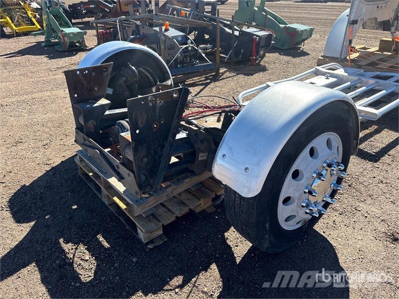  Hendrickson Steerable Pusher Truck Axle Pašizgāzējs
