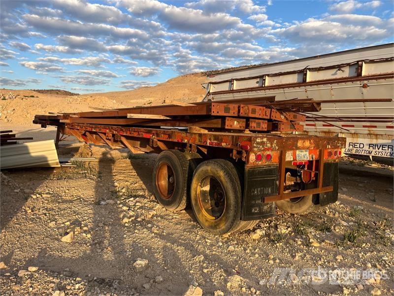 Highway 37 ft T/A - 10 ft Extendable Flatbed Trailer Prikolice platforme/otvoreni sanduk