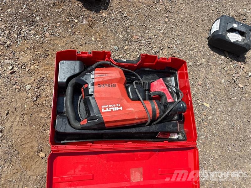 Hilti TE 800-AVR Electric Demolition Breaker Meißelgrubber