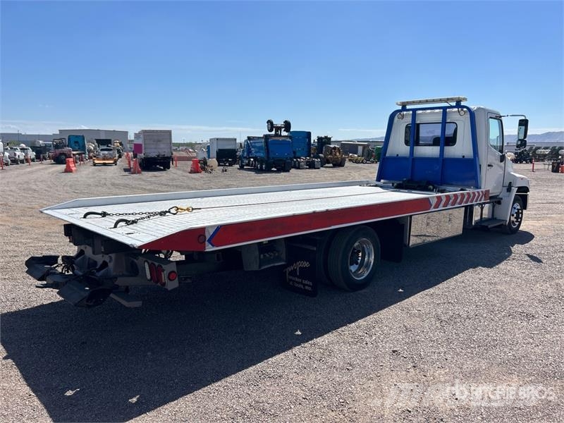 Hino 238 4x2 Rollback Truck Kurtaricilar