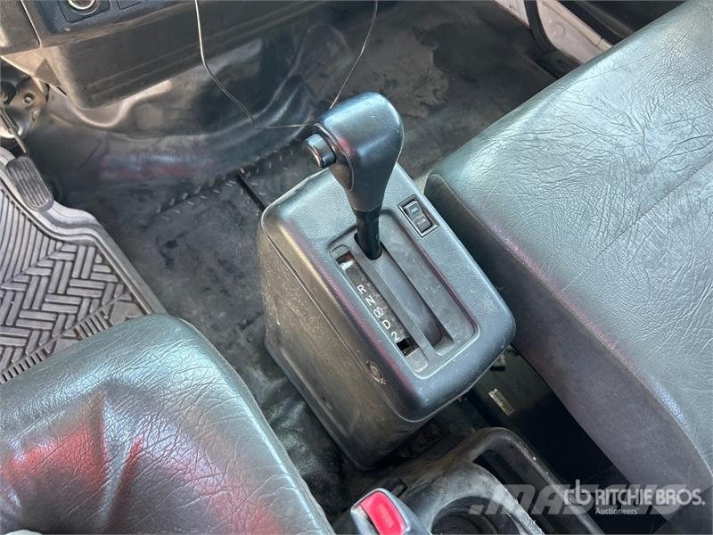 Hino 258 Vehículos de reciclaje