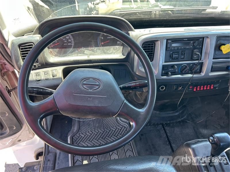 Hino 258 Vehículos de reciclaje